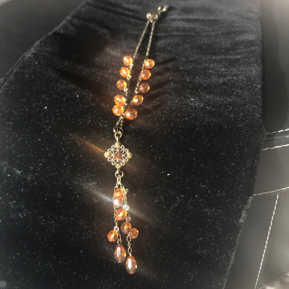 Beautiful Amber styled Necklace.(SKU 199) - Picture 3 of 8